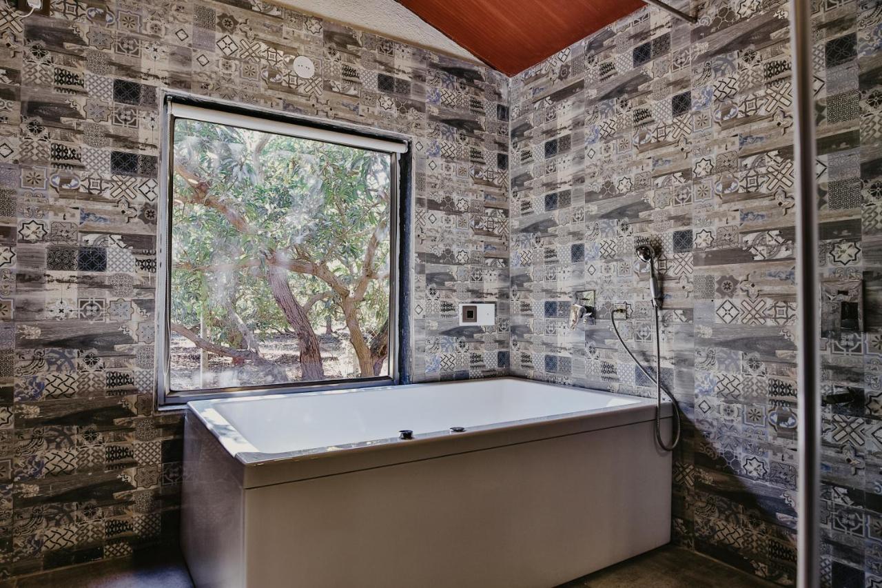 Gir Lion Safari Camp By Trulyy, Sasan Gir Hotel Sodaori ภายนอก รูปภาพ
